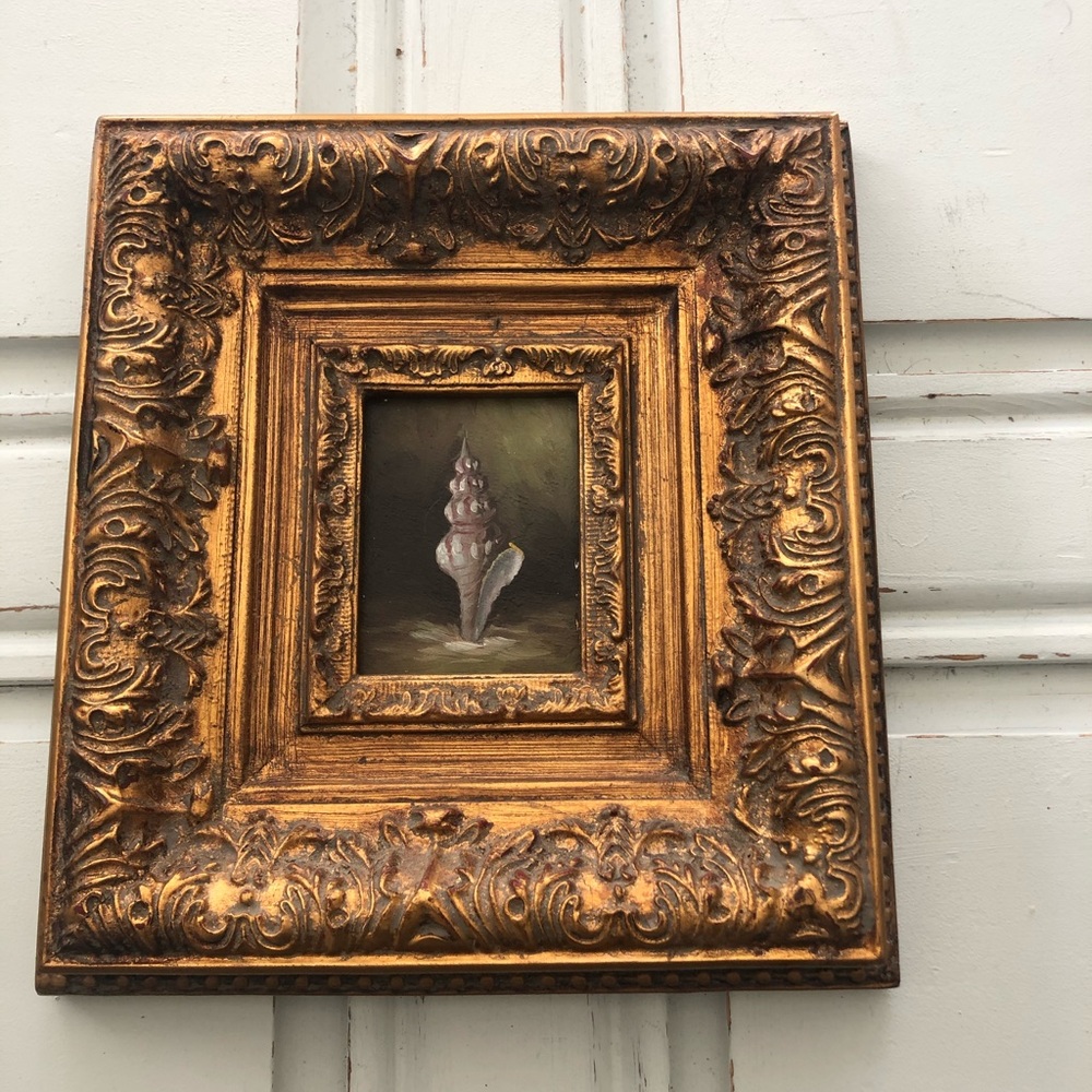 Framed mini oil paining of seashell